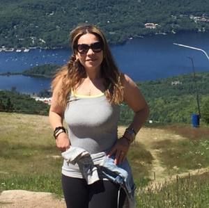 Meet your Posher, Nadia